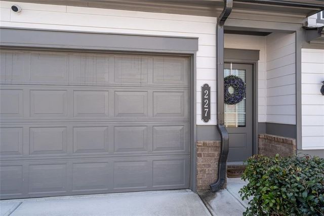 227 Witter Way, Woodstock, GA 30188