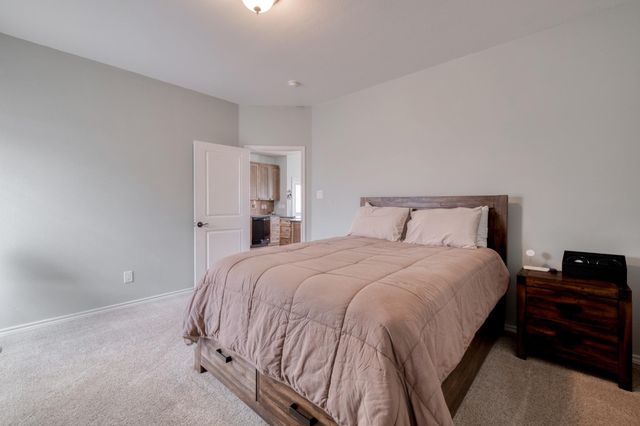 2950 County Road 484 RD, Elgin, TX 78621