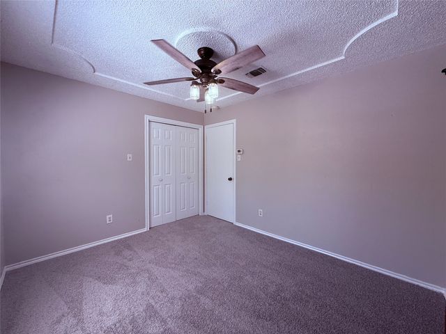 4804 Fawn Valley Court, Arlington, TX 76017
