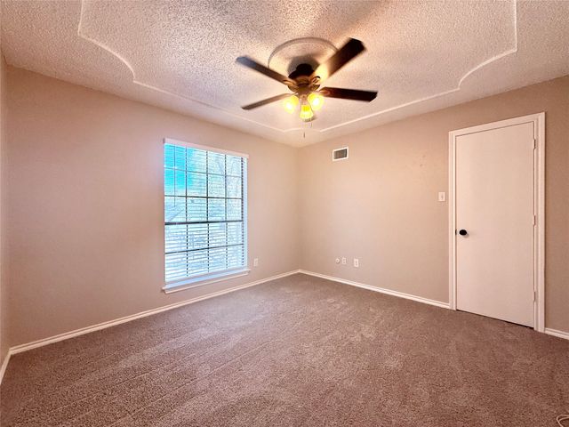 4804 Fawn Valley Court, Arlington, TX 76017