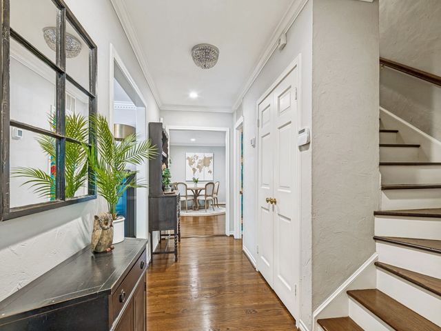4556 Belclaire Avenue, Highland Park, TX 75205