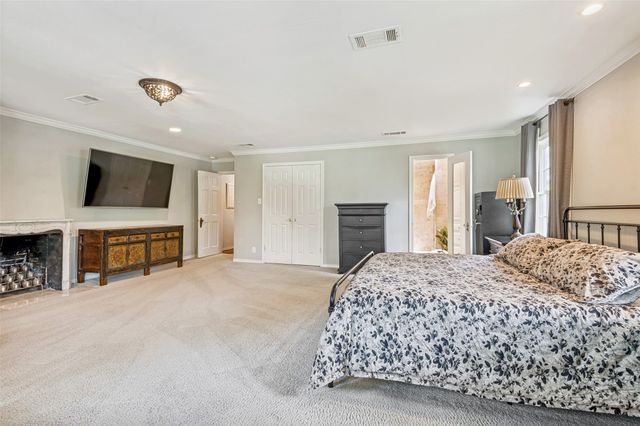 4556 Belclaire Avenue, Highland Park, TX 75205