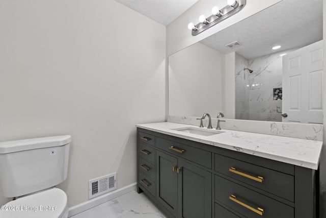 1423 Hobart Dr, Louisville, KY 40216