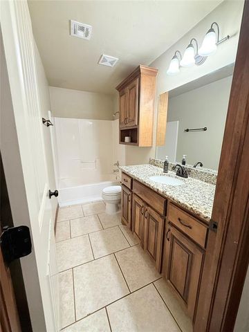 17170 Hickory Trail, Newalla, OK 74857