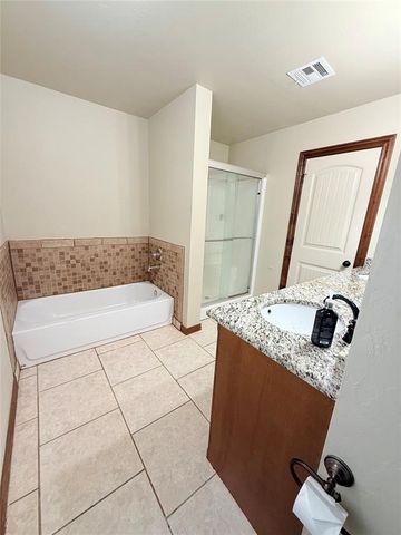 17170 Hickory Trail, Newalla, OK 74857