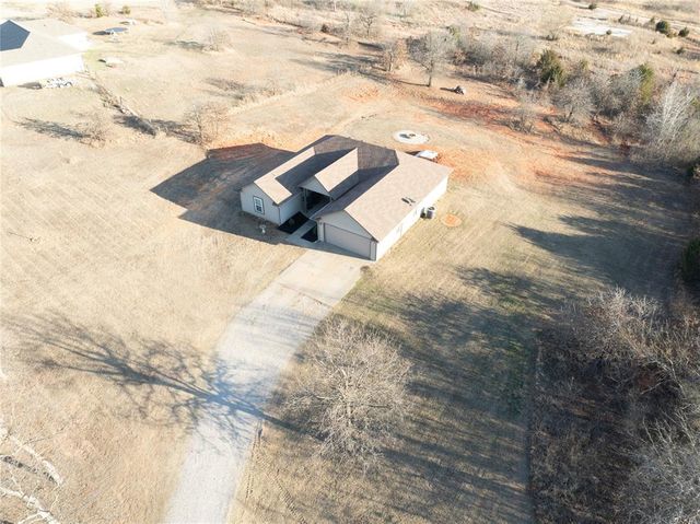 17170 Hickory Trail, Newalla, OK 74857