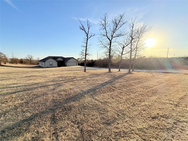 17170 Hickory Trail, Newalla, OK 74857
