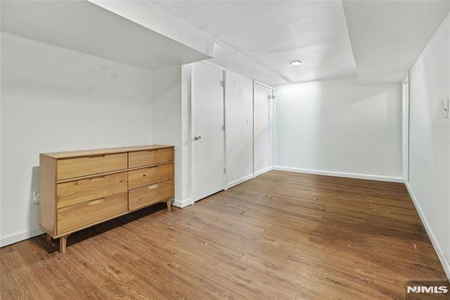 68 16th Avenue, Elmwood Park, NJ 07407