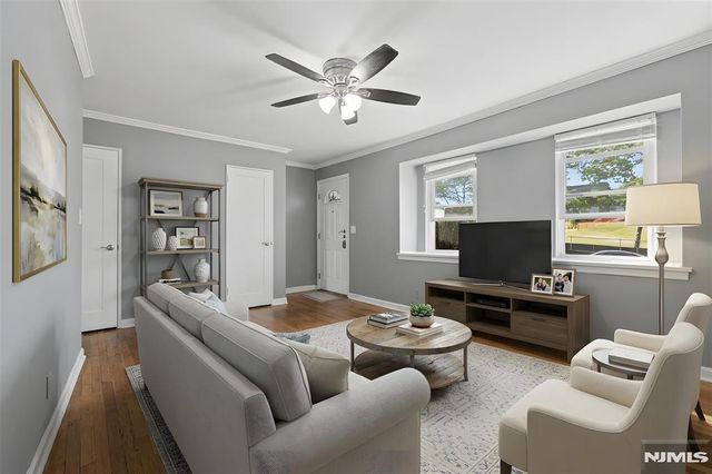 68 16th Avenue, Elmwood Park, NJ 07407
