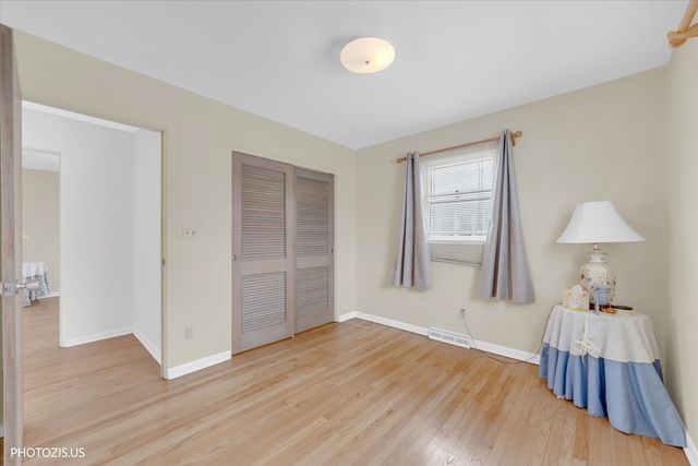 4707 Fairview Avenue, Downers Grove, IL 60515