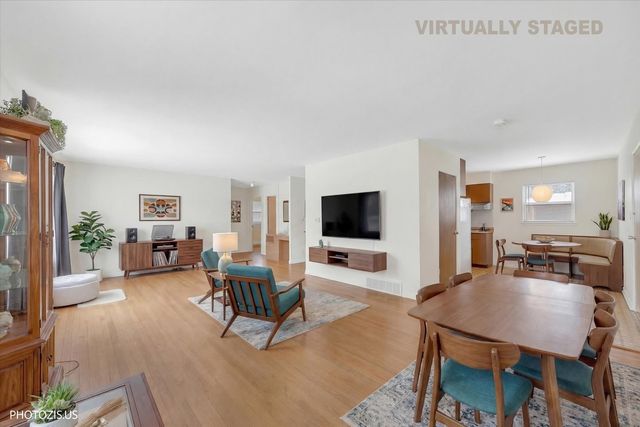 4707 Fairview Avenue, Downers Grove, IL 60515