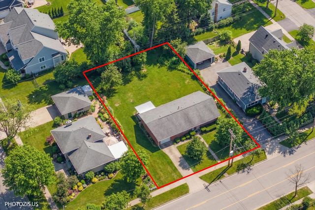 4707 Fairview Avenue, Downers Grove, IL 60515