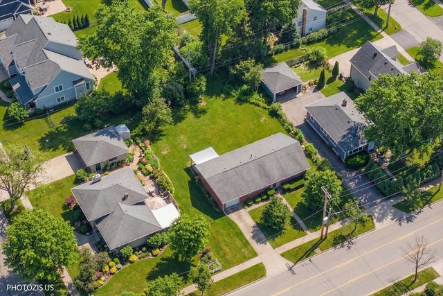 4707 Fairview Avenue, Downers Grove, IL 60515