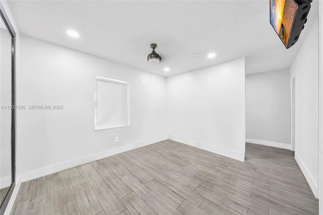 11974 SW 110th St Cir S, Miami, FL 33186