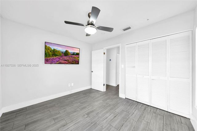 11974 SW 110th St Cir S, Miami, FL 33186