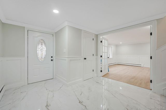 12 Crabapple Lane, Commack, NY 11725