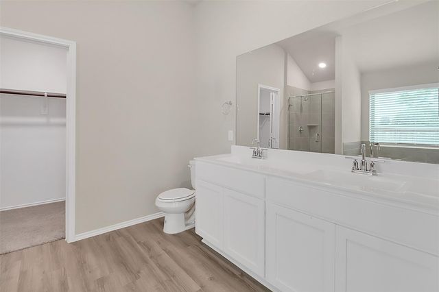 7710 Squall Lane, Baytown, TX 77523