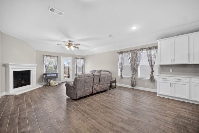 512 Portina Drive, Anna, TX 75409