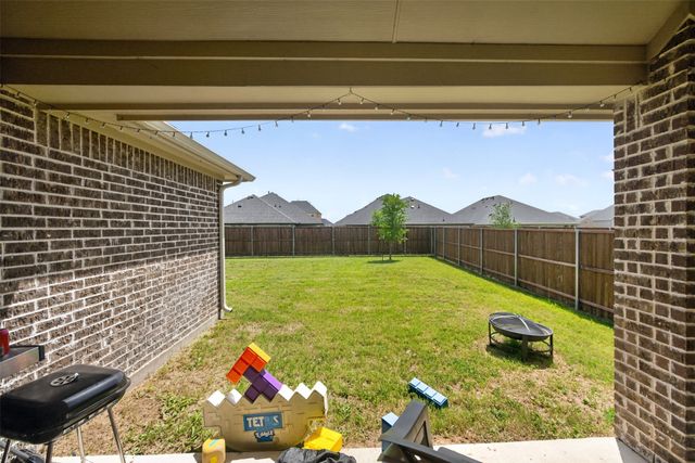 512 Portina Drive, Anna, TX 75409