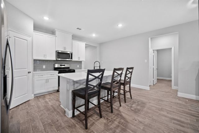 512 Portina Drive, Anna, TX 75409