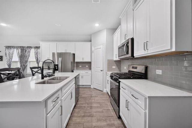 512 Portina Drive, Anna, TX 75409