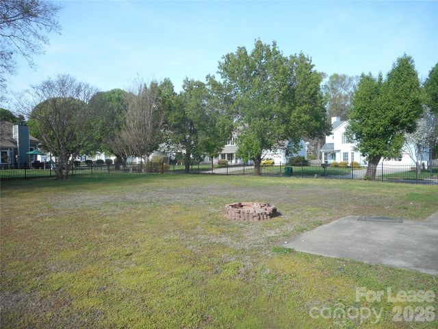 8431 Leeper Drive, Charlotte, NC 28277