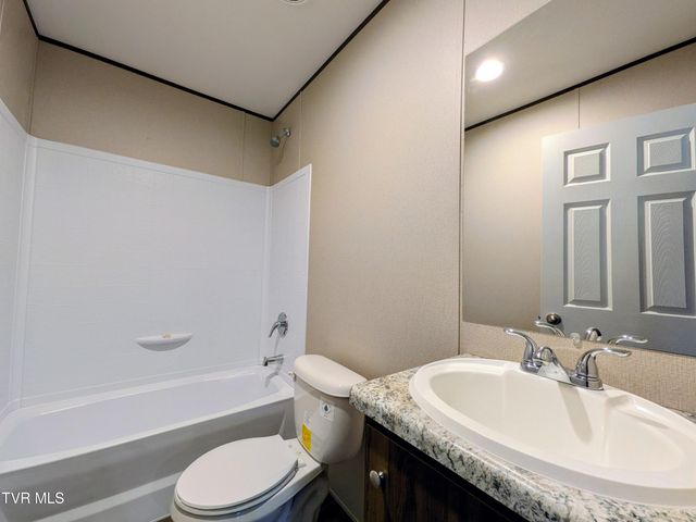 1211 Conklin Road, Jonesborough, TN 37659