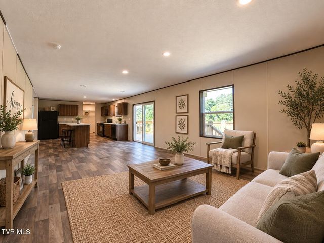 1211 Conklin Road, Jonesborough, TN 37659