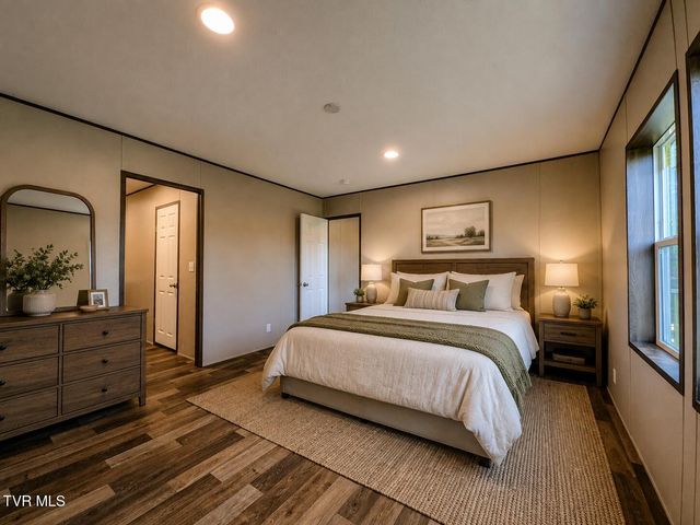 1211 Conklin Road, Jonesborough, TN 37659