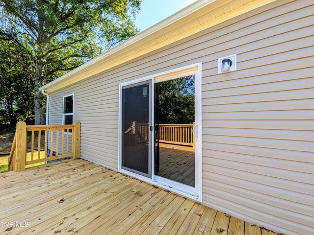 1211 Conklin Road, Jonesborough, TN 37659
