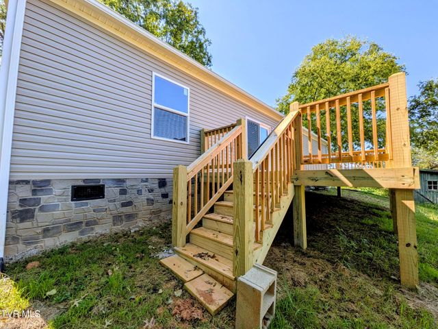 1211 Conklin Road, Jonesborough, TN 37659