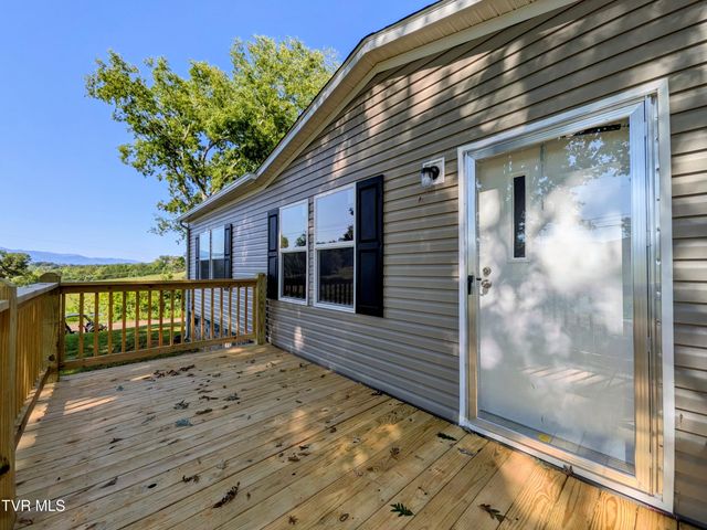 1211 Conklin Road, Jonesborough, TN 37659