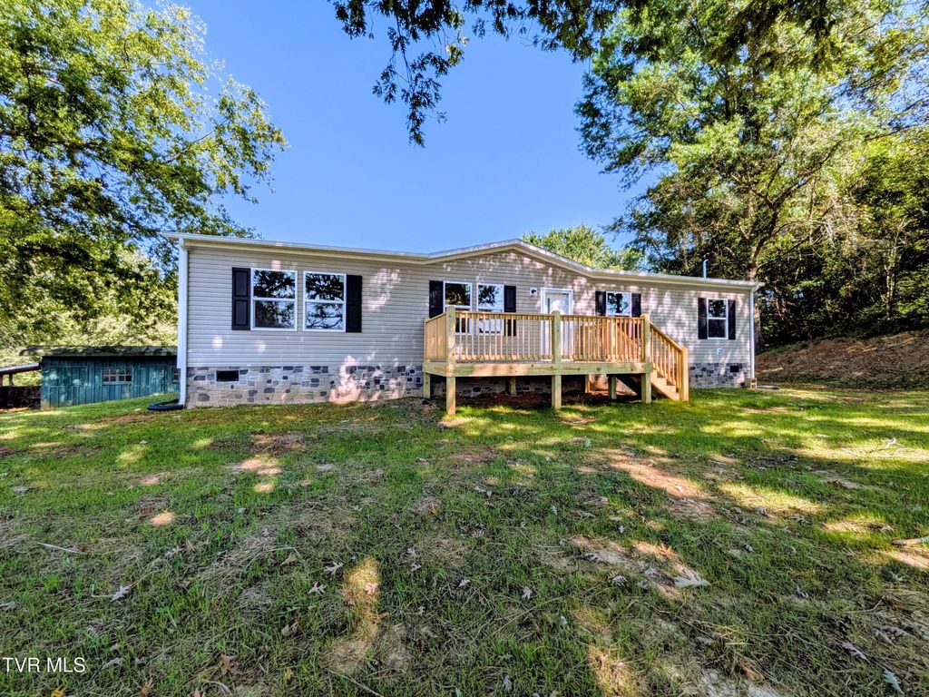 1211 Conklin Road, Jonesborough, TN 37659