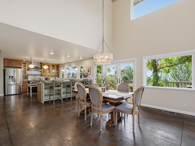 700 Meadowridge Road, Watsonville, CA 95076