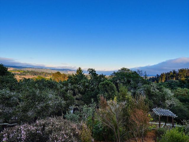 700 Meadowridge Road, Watsonville, CA 95076