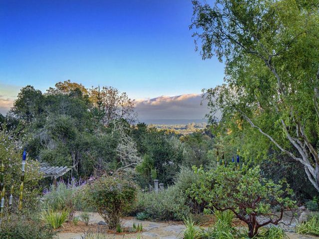 700 Meadowridge Road, Watsonville, CA 95076