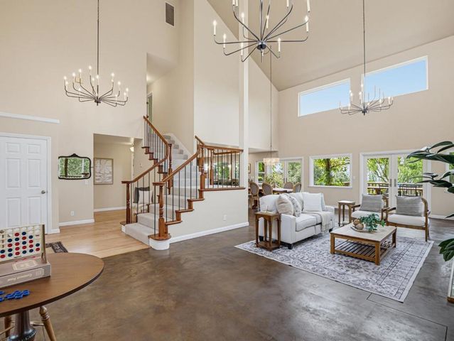 700 Meadowridge Road, Watsonville, CA 95076
