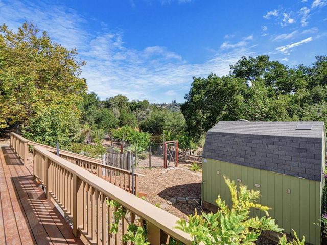 700 Meadowridge Road, Watsonville, CA 95076