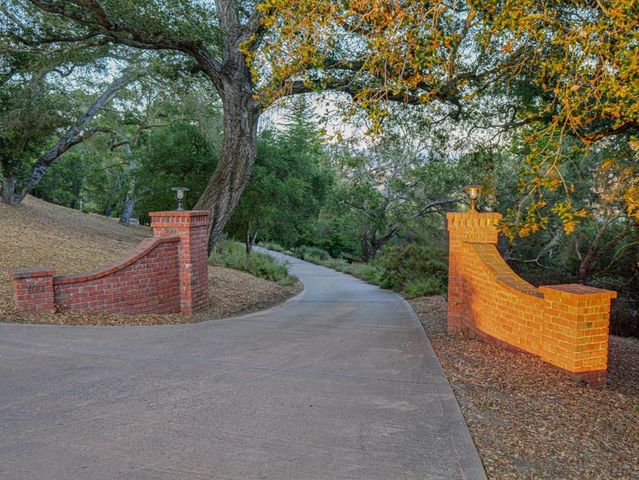 700 Meadowridge Road, Watsonville, CA 95076