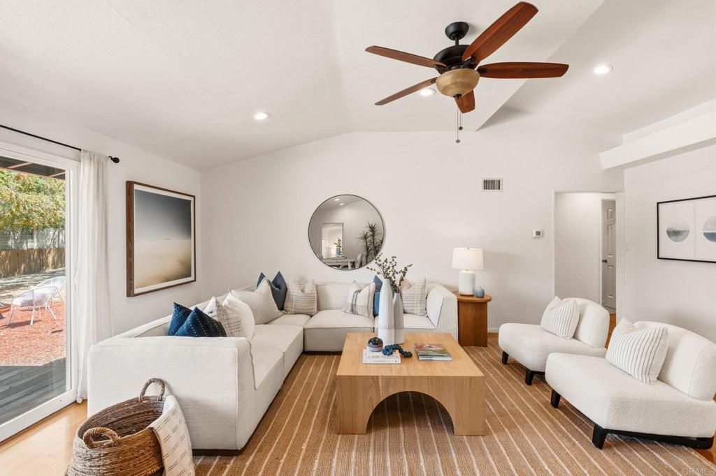 Image 11 of property listing at 5386 Penny Place, San Diego, CA 92115