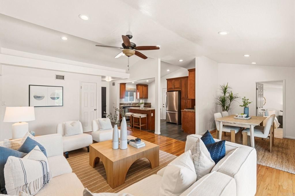Image 12 of property listing at 5386 Penny Place, San Diego, CA 92115
