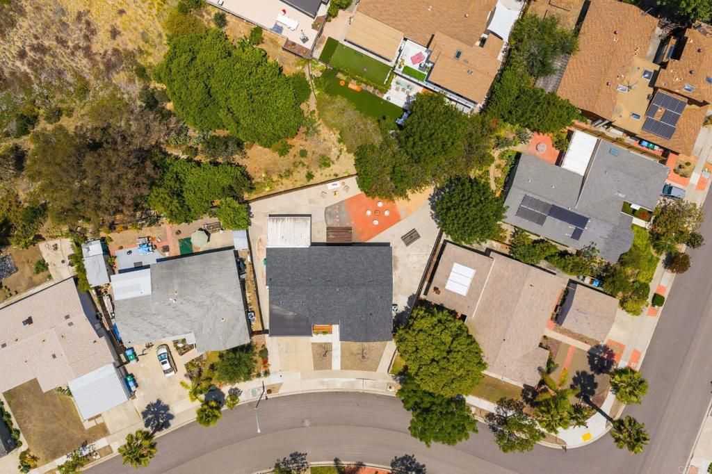 Image 31 of property listing at 5386 Penny Place, San Diego, CA 92115