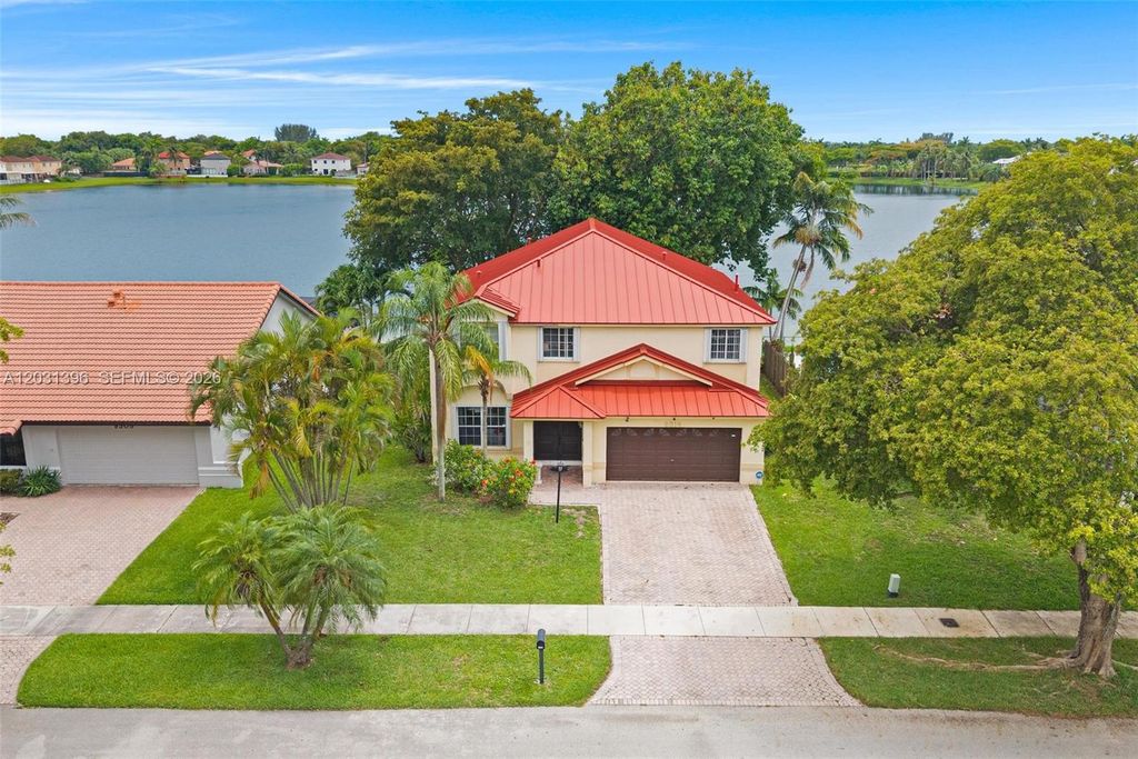 9314 SW 212th Terrace, Cutler Bay, FL 33189