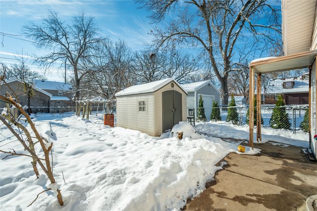 2718 Allison Avenue, Des Moines, IA 50310