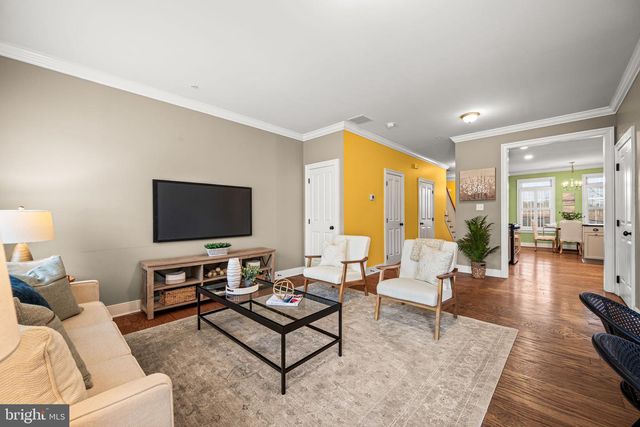 639 W MULBERRY ST, Kennett Square, PA 19348