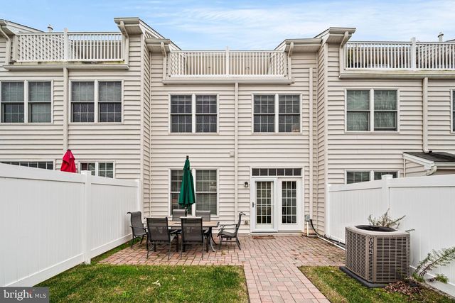 639 W MULBERRY ST, Kennett Square, PA 19348