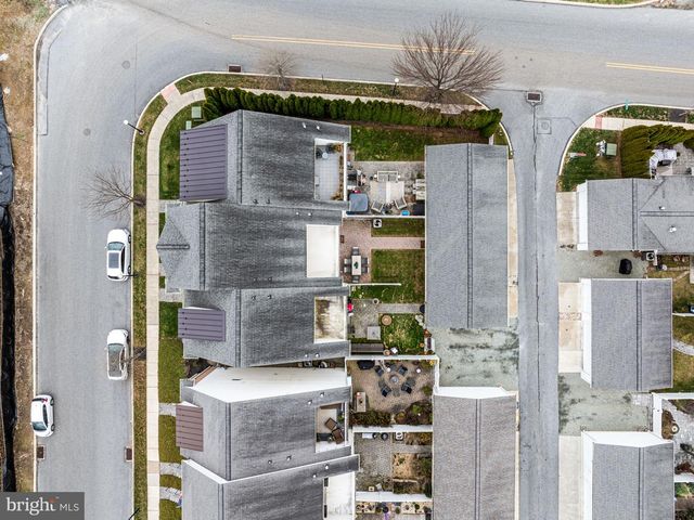 639 W MULBERRY ST, Kennett Square, PA 19348