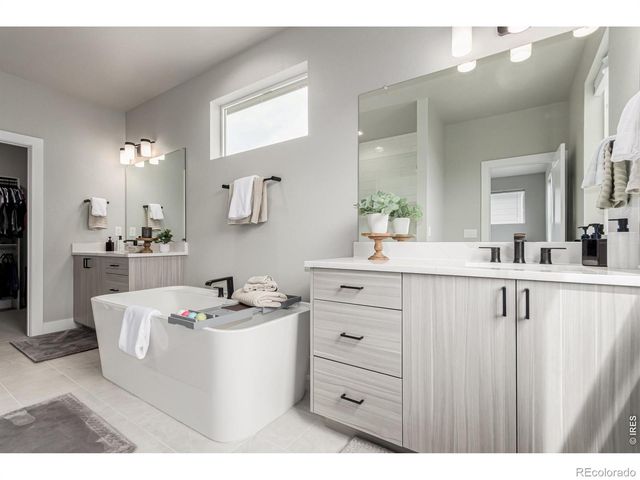 2742 E 103rd Avenue, Thornton, CO 80229