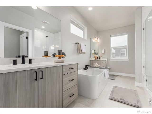 2742 E 103rd Avenue, Thornton, CO 80229