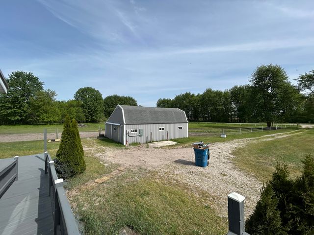 4249 W 80th Street, Fremont, MI 49412
